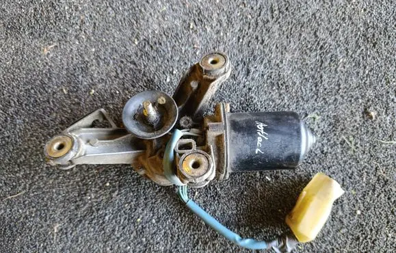 Subaru Legacy Wiper motor WM72282S