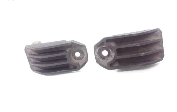 BMW 5 E39 Radiator mount bracket 2247896