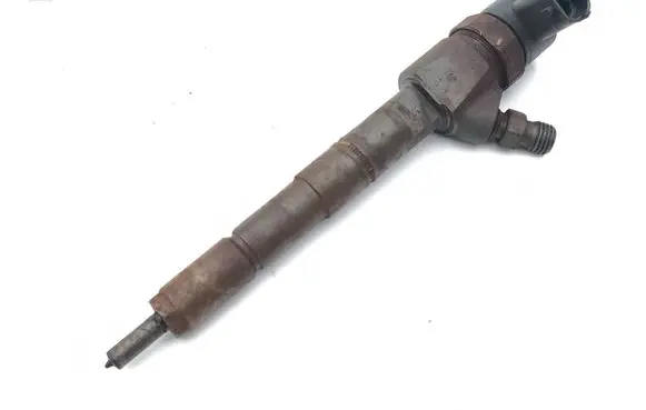 Opel Astra J Fuel injector 0445110327