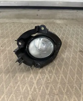 Toyota RAV 4 (XA30) Front fog light 812200D040 89210657