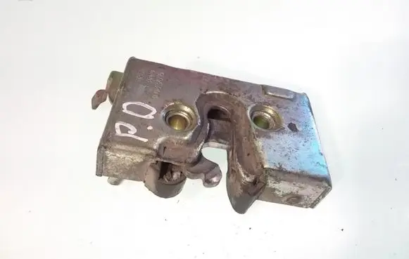 Seat Toledo I (1L) Front door lock 1L0837016