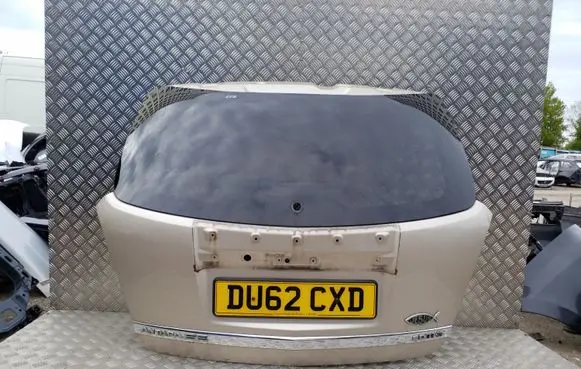 Opel Antara Tailgate/trunk/boot lid