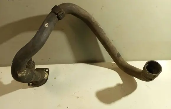Volkswagen PASSAT B6 Engine coolant pipe/hose 3C0122051BK