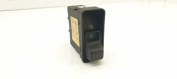 Fog light switch