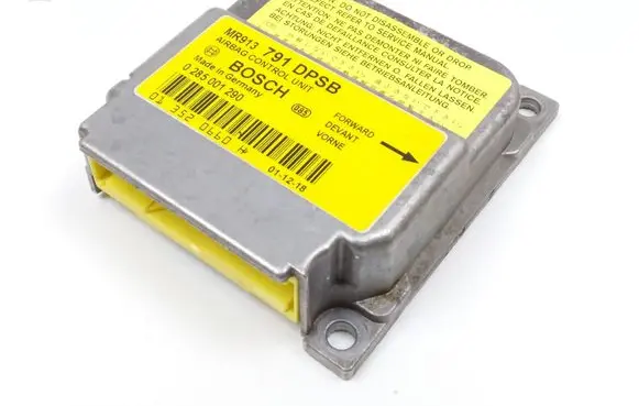 Mitsubishi Carisma Airbag control unit/module MR913791DPSB 0285001290 MR913791
