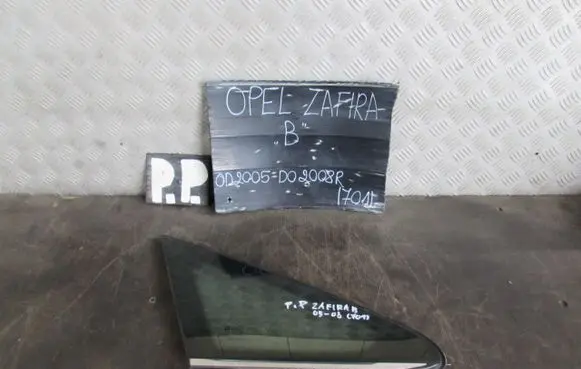 Opel Zafira B Rear side window