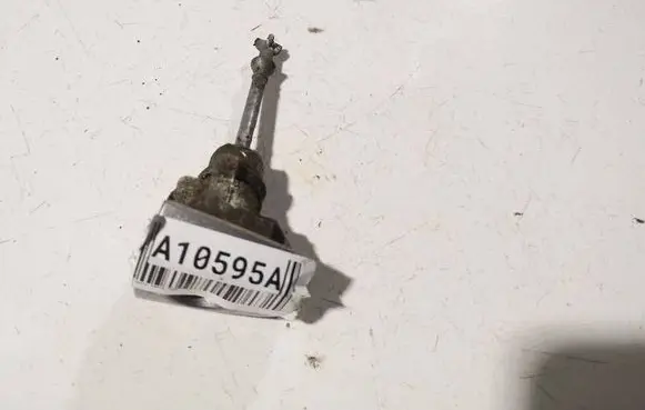 Toyota Yaris Front door lock (next to the handle) 