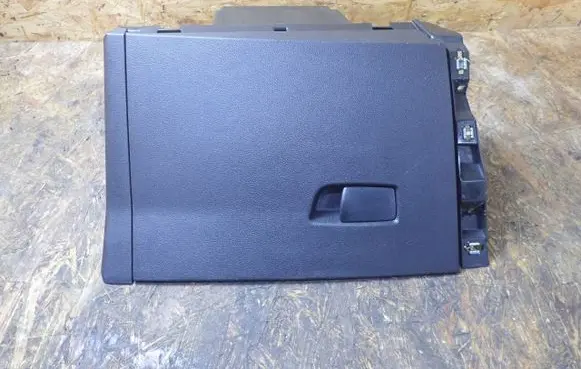 Renault Clio V Glove box 681081071R