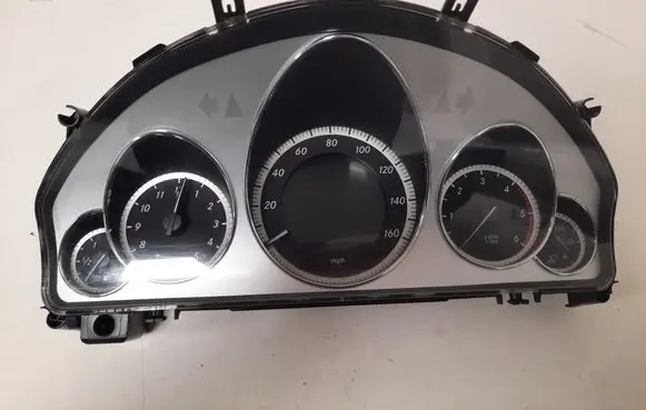 Mercedes-Benz E W212 Speedometer (instrument cluster) A2129002010 A2129014100 A2049024102