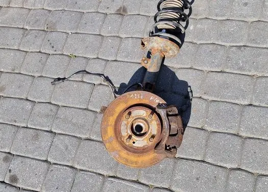 Ford Fiesta Front wheel hub spindle knuckle 