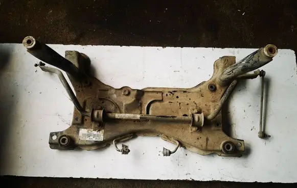 Ford Focus C-MAX Front subframe 107165FS0081 7Y45766 131809
