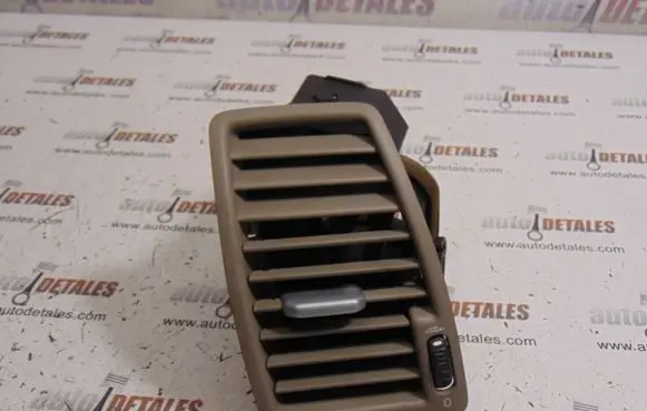 Volvo XC90 Dashboard side air vent grill/cover trim 3409398