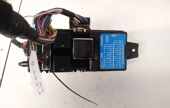 Volvo S40, V40 Fuse box set 30807016