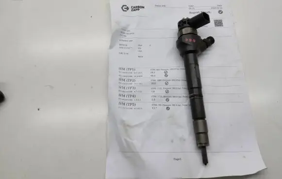 Skoda Octavia Mk3 (5E) Fuel injector 0445110477