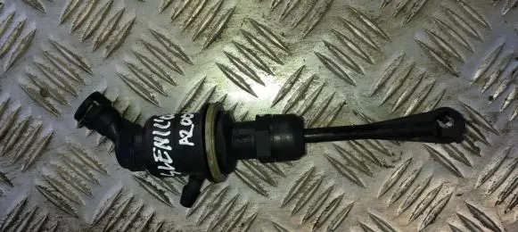 Renault Scenic II - Grand scenic II Clutch master cylinder 8200151785