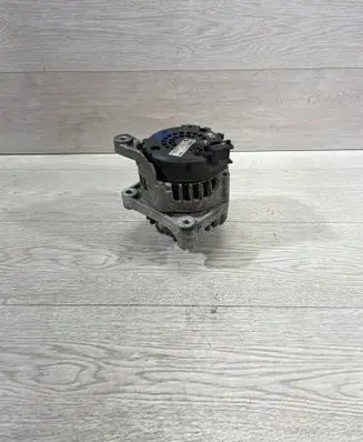 BMW 5 F10 F11 Generator/alternator 8507625 2608668E FG23S032