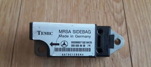 Mercedes-Benz E W211 Airbag deployment crash/impact sensor 0008209926 AAT901288N4