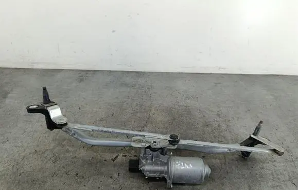 Skoda Fabia Mk2 (5J) Front wiper linkage