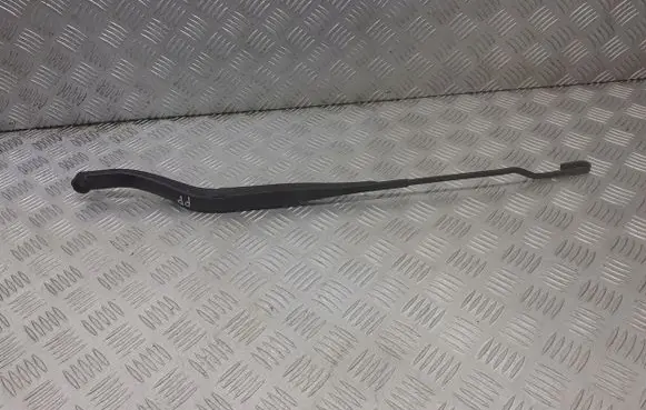 Opel Signum Front wiper blade arm