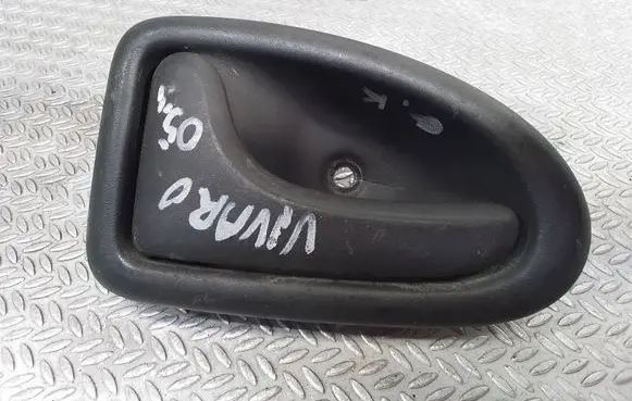 Opel Vivaro Front door interior handle 7700428887