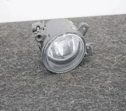 Mercedes-Benz C W204 Front fog light