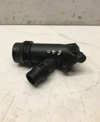 BMW 5 E60 E61 Engine coolant pipe/hose 11122247744