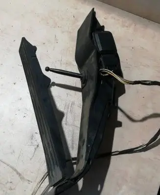 BMW 5 E39 Accelerator throttle pedal 3540675351804