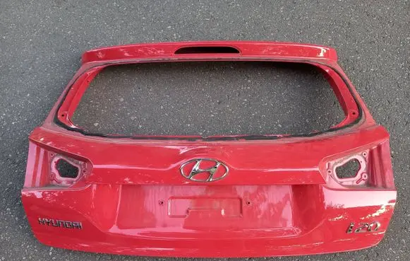 Hyundai i20 (GB IB) Tailgate/trunk/boot lid 73700-C8500
