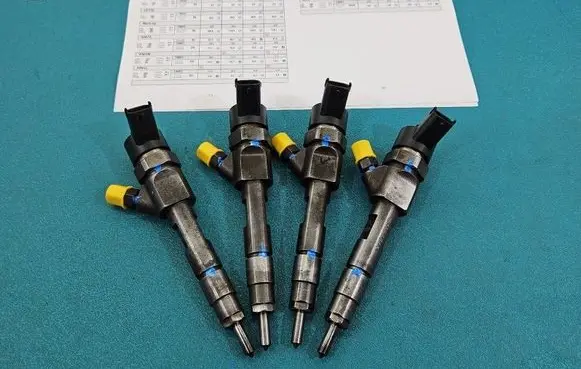 Renault Trafic II (X83) Fuel injectors set 0445110021 IMPRK1614573