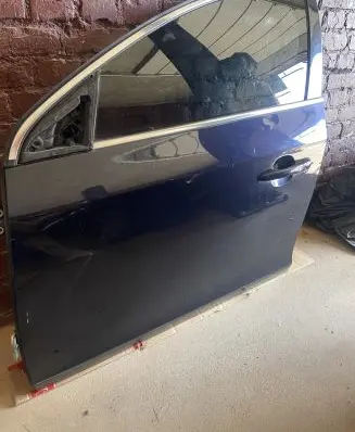 Volvo V60 Front door