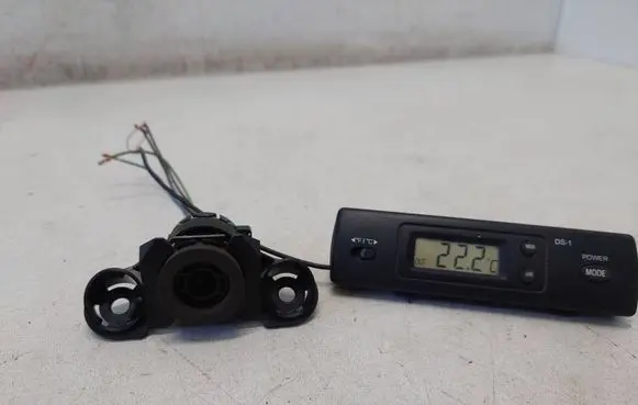 Mercedes-Benz Vito Viano W639 Interior temperature sensor A6398300072 6398300072