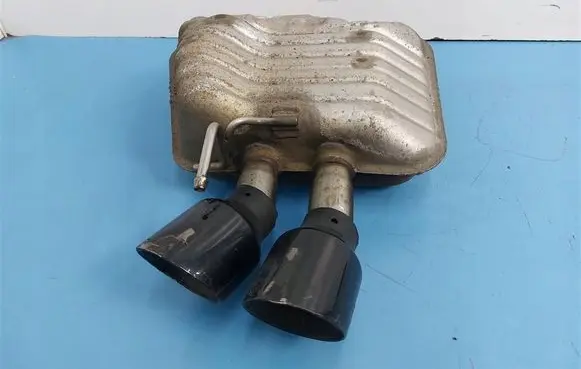 Ford Explorer Rear muffler/silencer tail pipe 