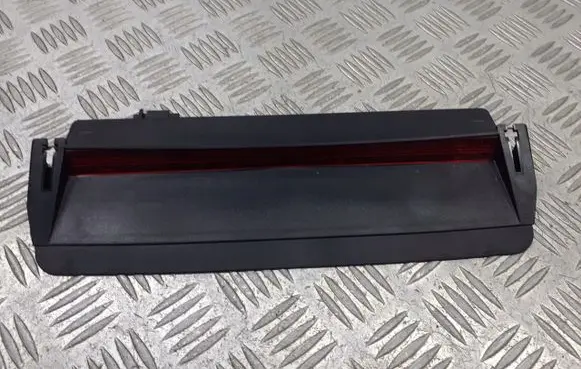 Volkswagen PASSAT B6 Third/center stoplight 1K5945097E