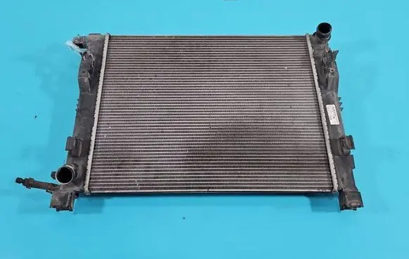 Dacia Sandero Coolant radiator 214104684R IMPRK1481294