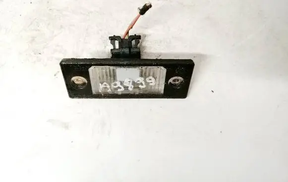 Volkswagen Golf V Number plate light 1j5943021c