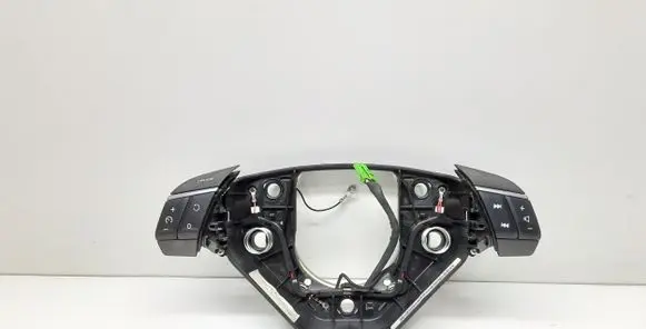 Volvo XC90 Steering wheel buttons/switches 30723444