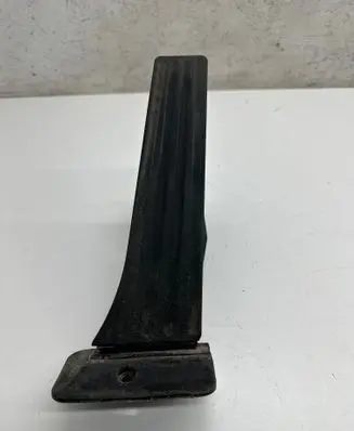 BMW 6 F06 Gran coupe Accelerator throttle pedal 6860784 25916010 0628A