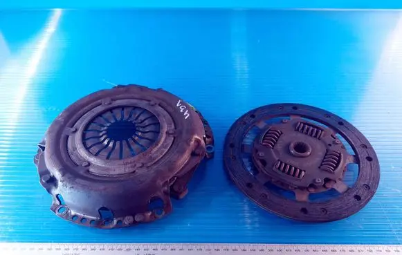 Ford Focus Clutch set kit 3082304302 D2B8A 7563