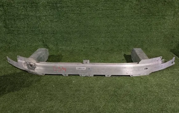 BMW 5 G30 G31 G38 Front bumper support beam 