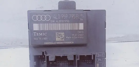 Audi Q7 4L Door control unit/module 4L0959795B
