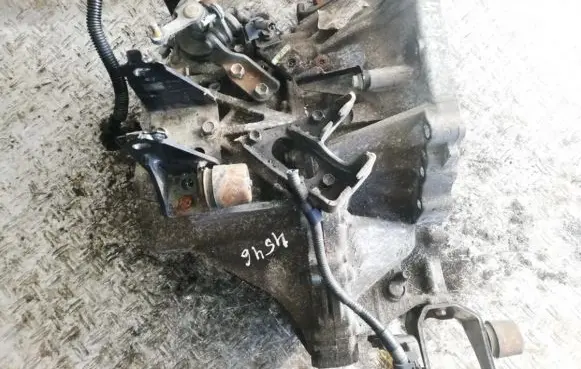 Toyota Avensis T270 Manual 5 speed gearbox