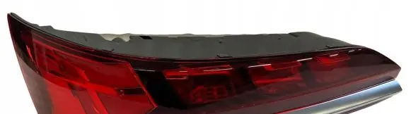 Audi Q7 4M Rear/tail lights 4M0945093N