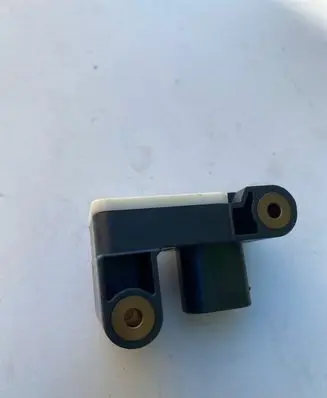 BMW X3 E83 Airbag deployment crash/impact sensor 6911003 004378 0285003900