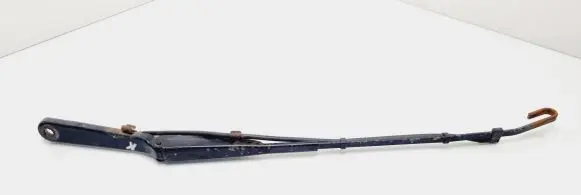 Nissan Primastar Front wiper blade arm 180007697B