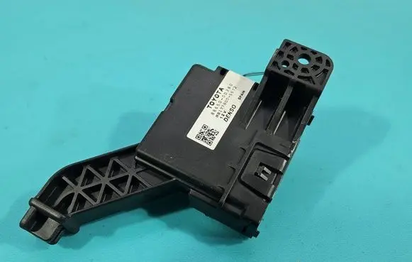Toyota Yaris Central body control module 88650-0D380 IMPRK1424888