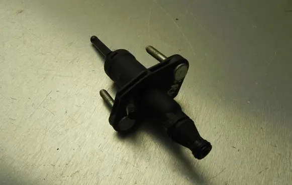 Chevrolet Cruze Master brake cylinder 55561915 VD9679