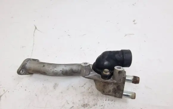 Mitsubishi Outlander Thermostat/thermostat housing 