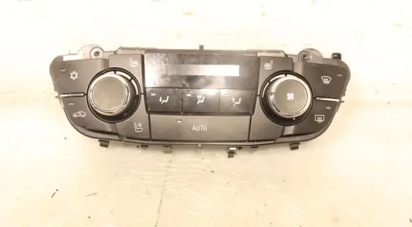 Opel Insignia A Interior fan control switch 