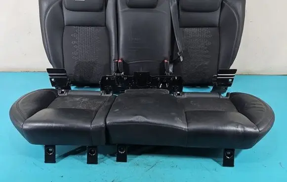 Land Rover Discovery Sport Second row seats IMPRK1551784