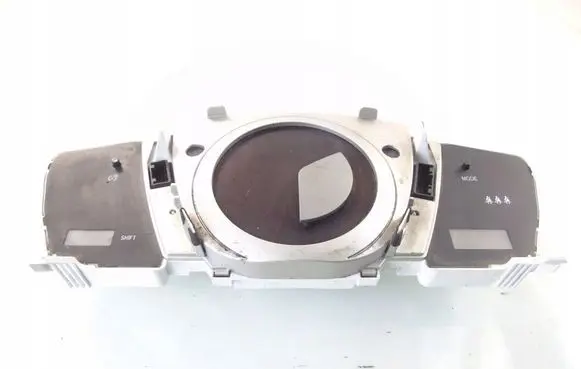 Toyota Urban Cruiser (XP110) Speedometer (instrument cluster)
